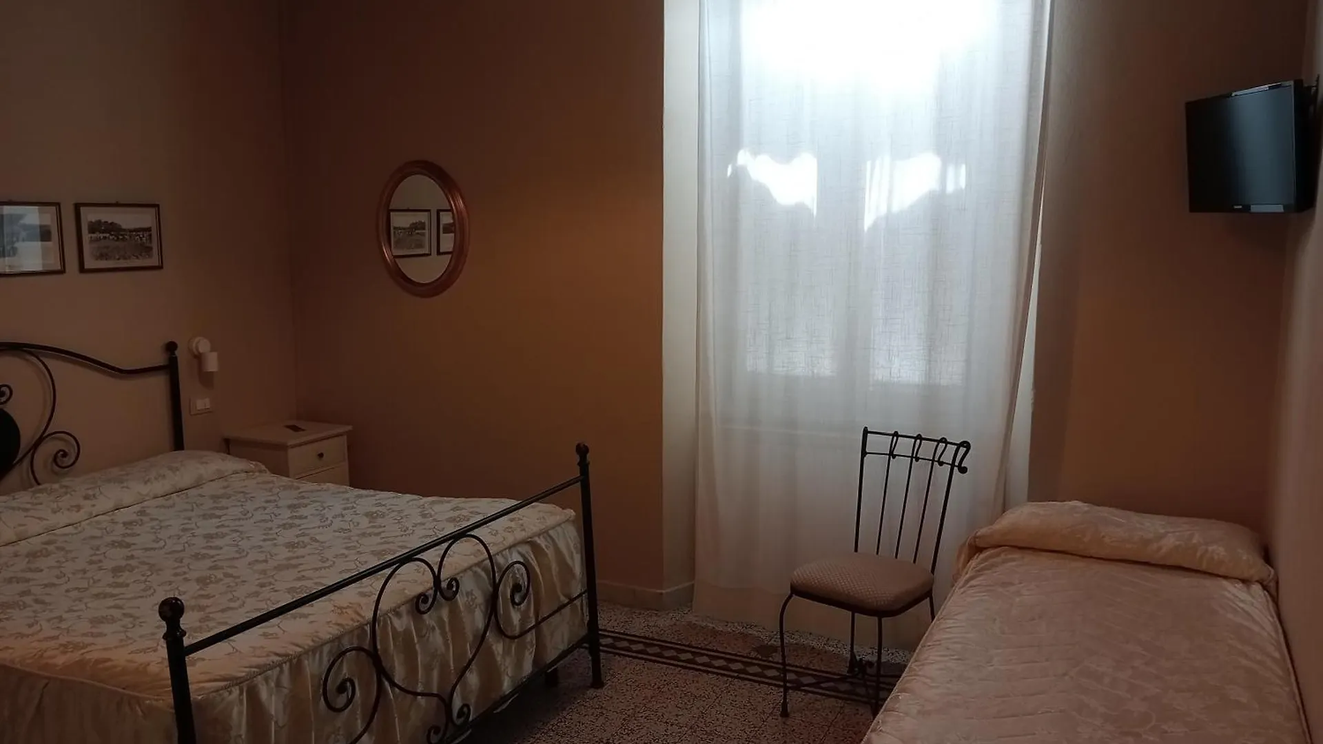 Buonanotte Rooms Lucca Italien